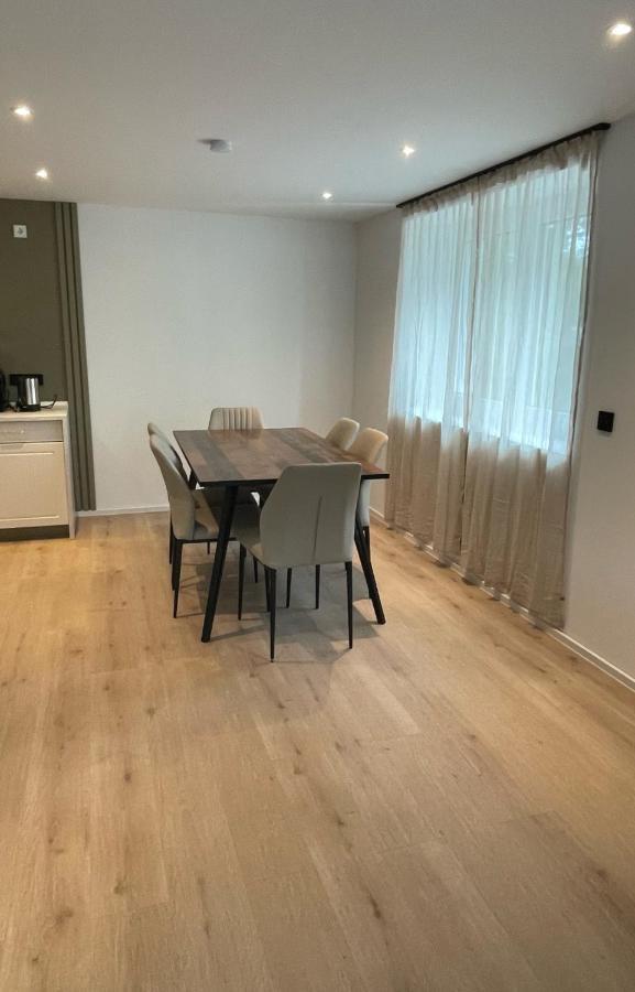 Roemer Apartment Und Zimmer テュルクハイム エクステリア 写真